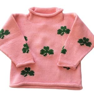 Claver pink roll neck clover sweater size 4T **Excellent condition